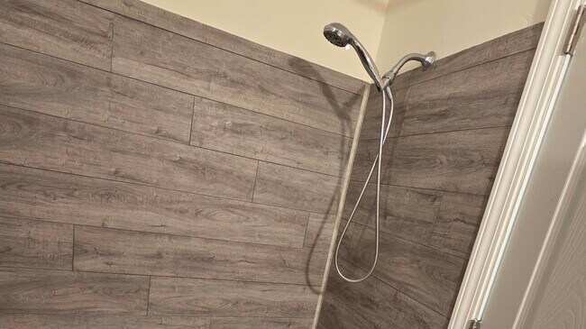 Building Photo - 2156 Downey Rd