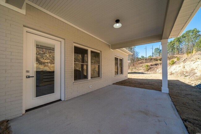 Building Photo - 101 Sea Ray