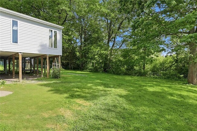 Building Photo - 40 Oak Hill Terrace