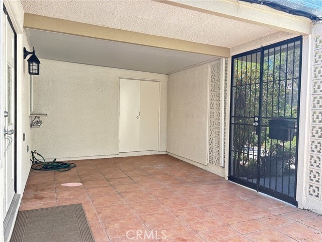 Building Photo - 502 Avenida Sevilla