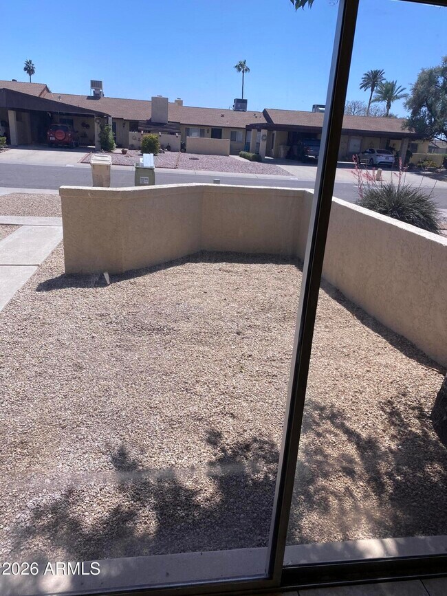 Building Photo - 5138 W Vogel Ave