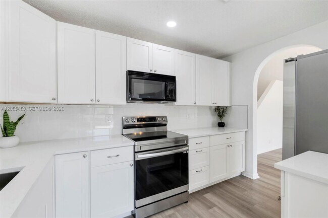 Building Photo - 7370 NW 61st Terrace