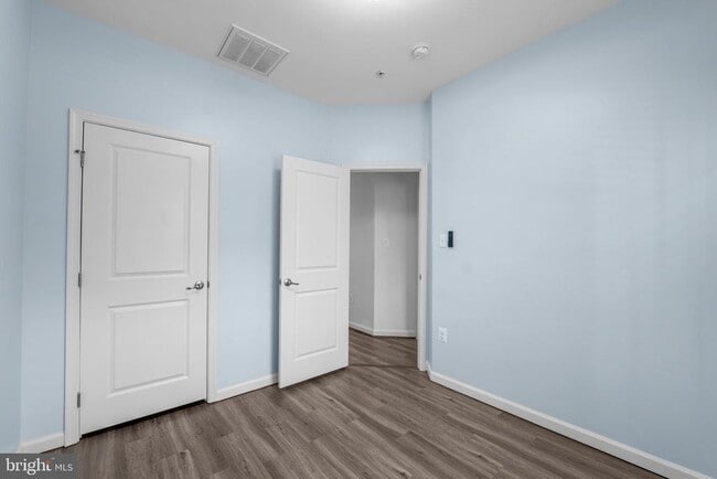 Building Photo - 4559 Tinder Box Cir