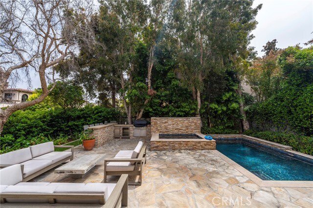 Building Photo - 880 11th St