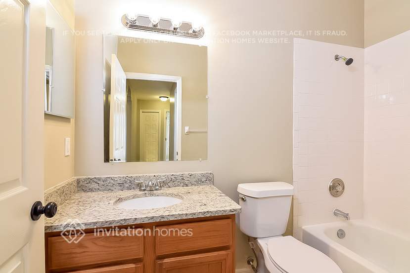 Building Photo - 6127 Weatherwood Cir