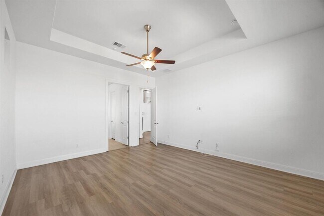 Building Photo - 18116 Leccion Dr