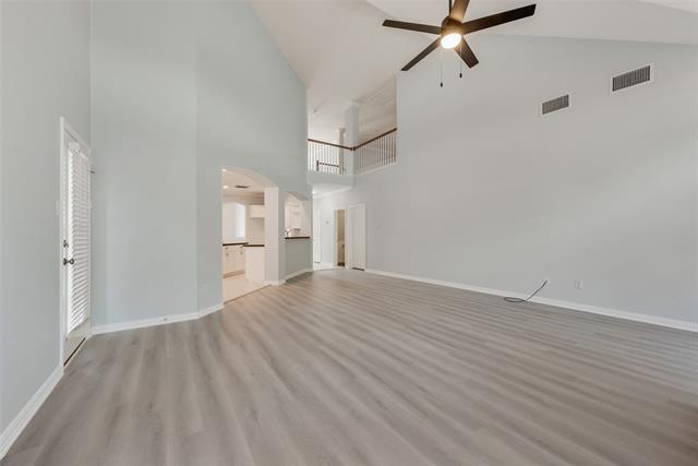 Building Photo - 9013 Crown Point Cir