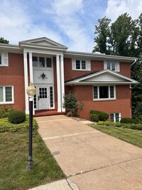 Building Photo - Nice condo for rent!