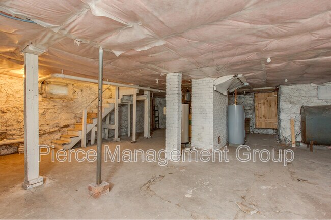 Building Photo - 30 High St