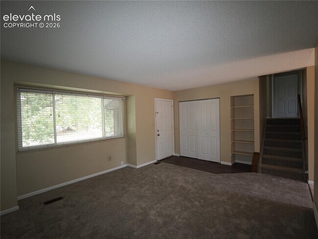 Building Photo - 7525 Deer Trail