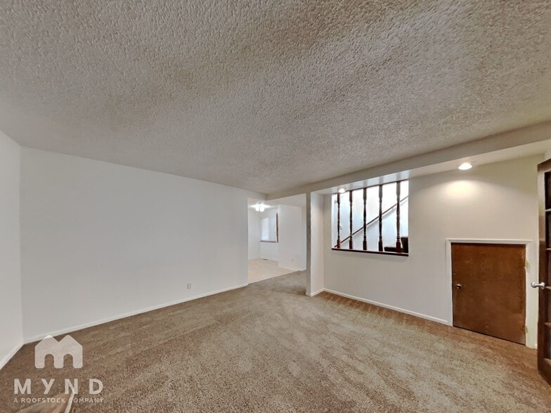 Building Photo - 2910 Apollo Way