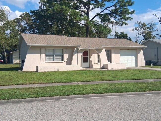 Primary Photo - 13104 Serpentine Dr