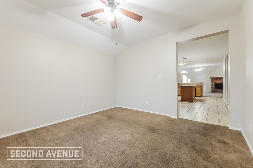 Building Photo - 3824 Clay Mathis Rd