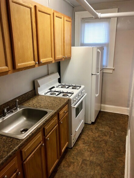 Building Photo - 1235 Randolph St NW