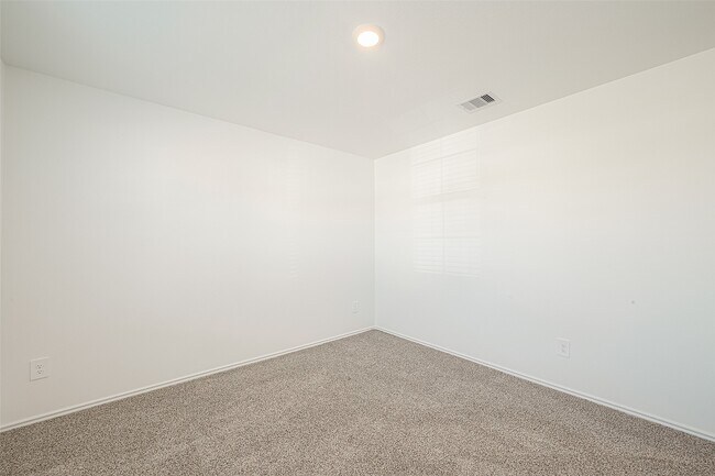 Building Photo - 2731 Willow Gulch Wy