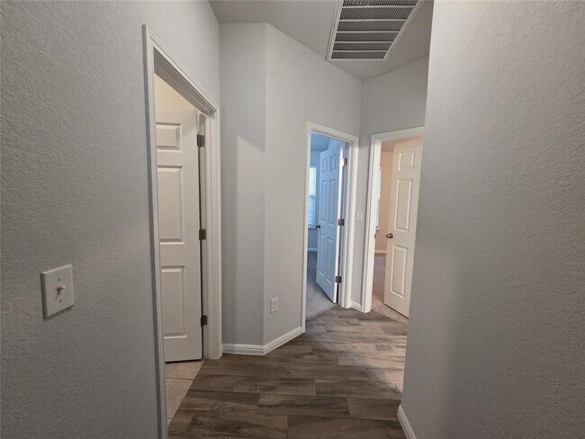 Building Photo - 129 Walkup Ln