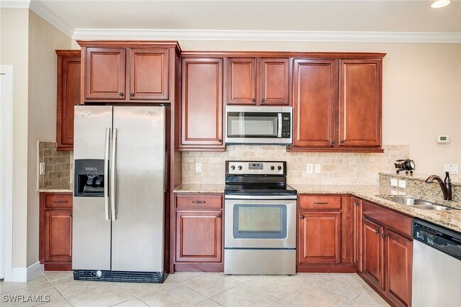 Building Photo - 13430 Kent St