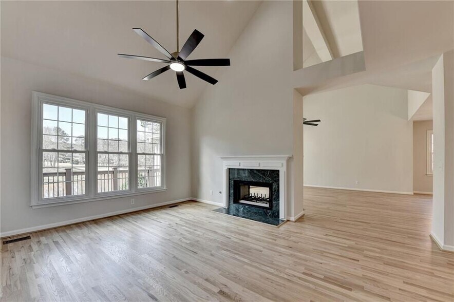 Building Photo - 6415 Sterling Dr