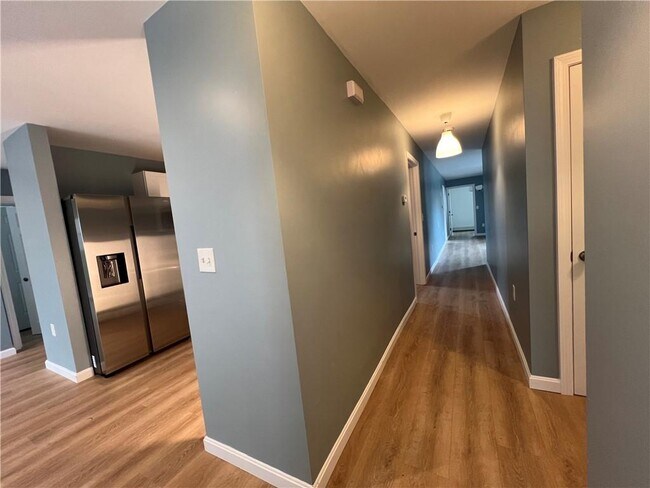 Building Photo - 9 Turner Ave