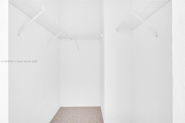 Building Photo - 10870 NW 88th Terrace