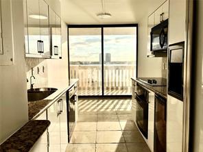 Building Photo - East Island Boulevard, Aventura, FL 33160 - 2 BR 2 BA condo