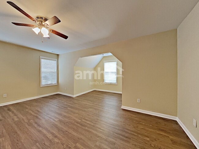 Building Photo - 2651 Freemont St