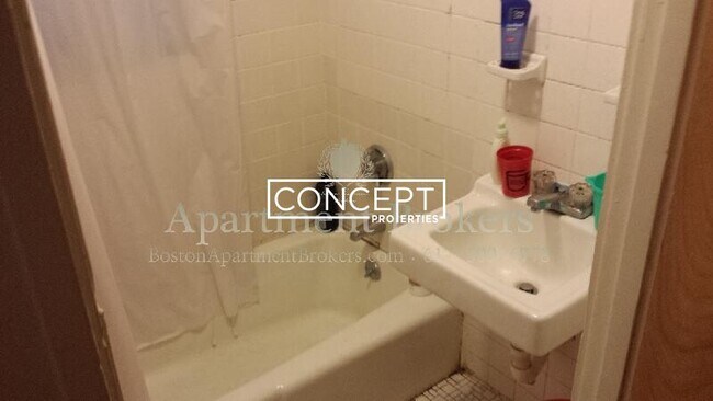 Primary Photo - 38 Hemenway St