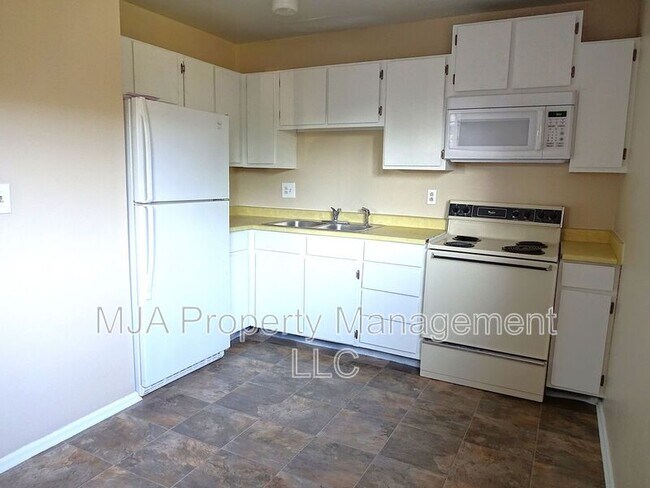 Building Photo - 4154 W 3280 S
