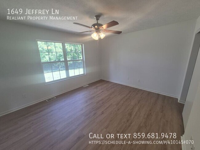 Building Photo - 1649 Jeffrey Ln