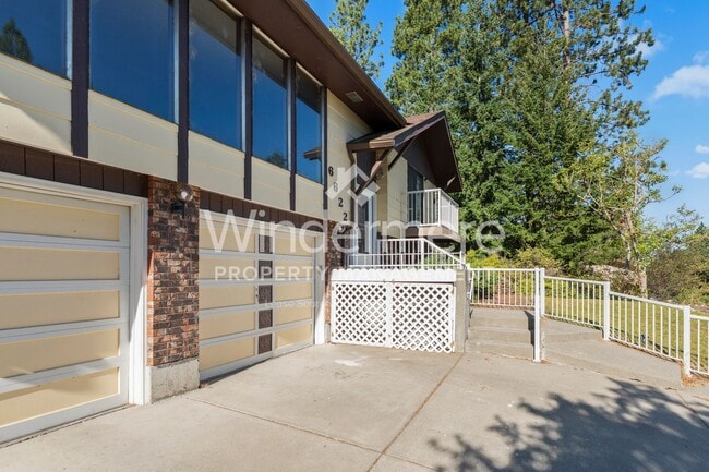 Building Photo - 6622 E 15th Ave