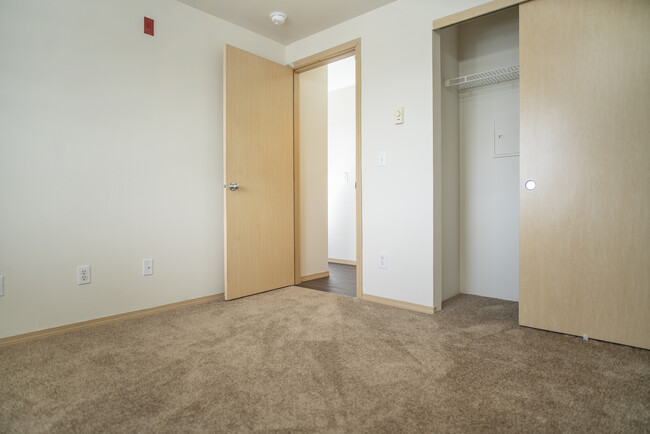 Bedroom - Villas at Lawrence