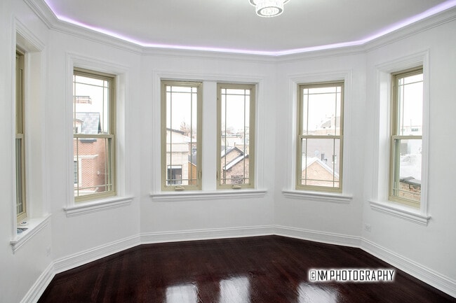 Building Photo - 2026 W McLean Ave