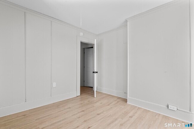 Building Photo - 66 Atwater St