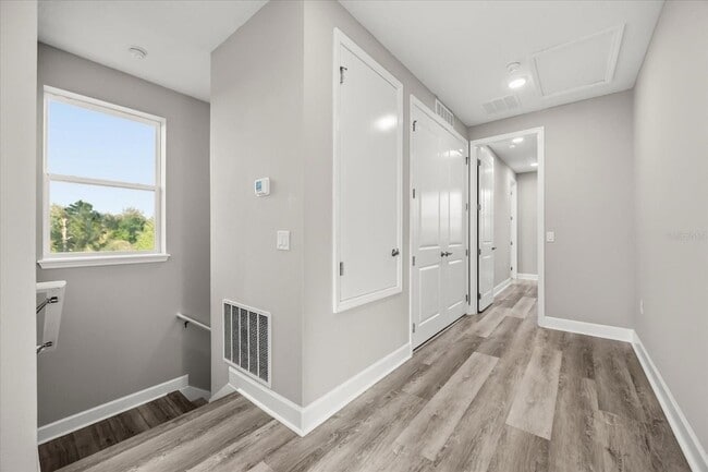 Building Photo - 3505 Tracy Vickers Alley