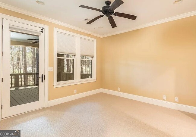Building Photo - 1111 Regency Dr