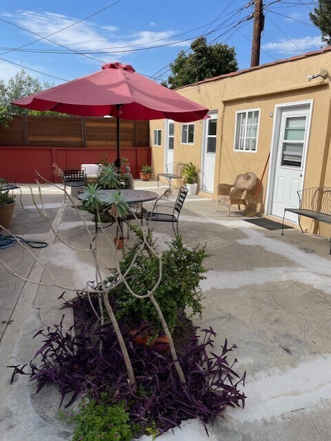 Building Photo - 3430 Cattaraugus Ave