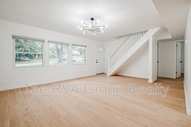 Building Photo - 5408 Westbourne Dr