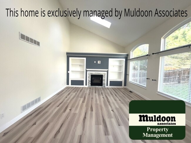 Building Photo - Coming soon!  Completely renovated Rockrim...