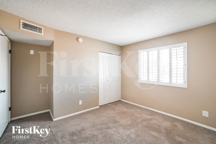 Building Photo - 12849 N 36th Dr