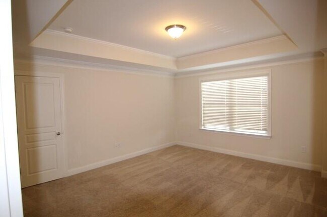 Building Photo - 8305 Harlond Way