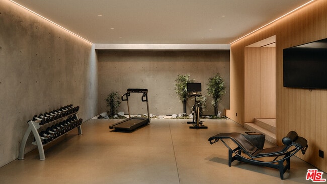 Building Photo - 9344 Nightingale Dr