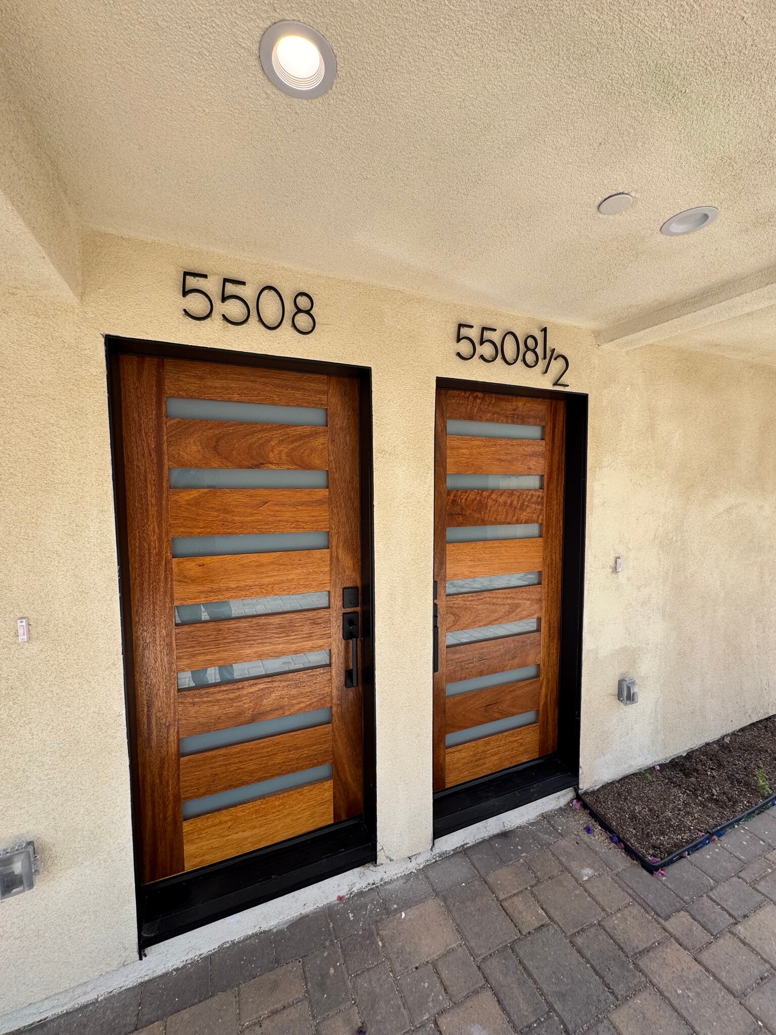 Building Photo - 5506 Barton Ave