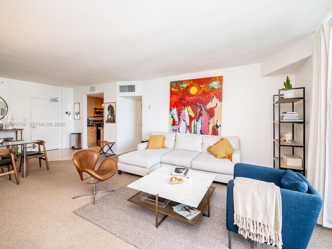 Building Photo - 10275 Collins Ave