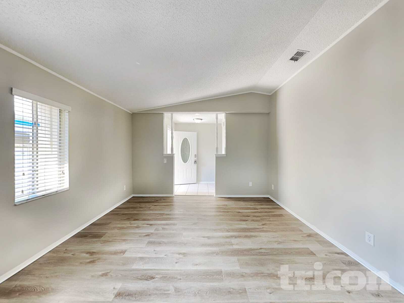 Building Photo - 107 Cinnamon Dr