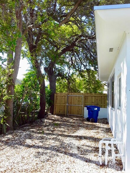 Private Yard - 1317 NE 116th St