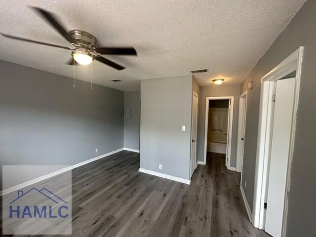 Building Photo - 116 Mattie St