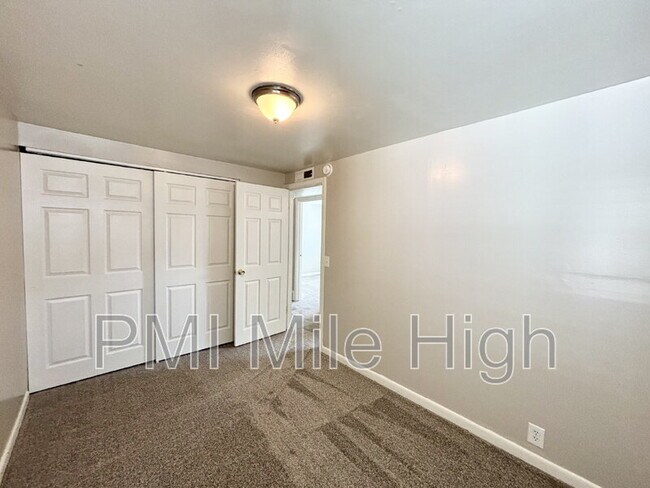 Building Photo - 7221 Canosa Ct