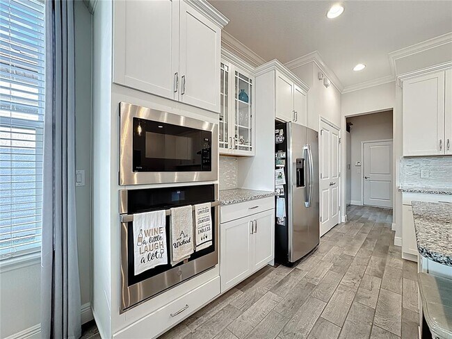 Building Photo - 2244 Antilles Club Dr