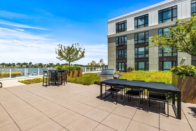 Building Photo - 10 Shipyard Dr