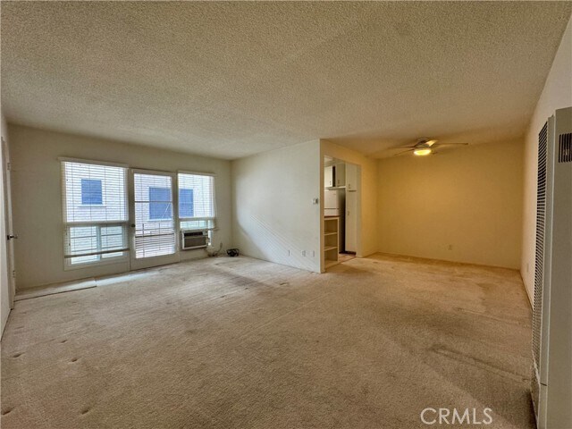 Building Photo - 122 Croft Ave